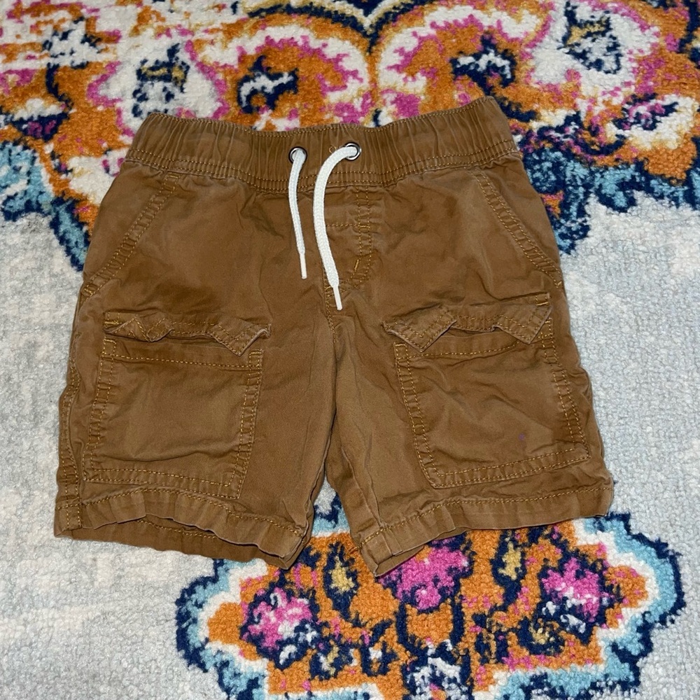 Cat and Jack khaki shorts